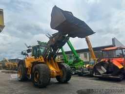 Volvo Volvo 220F