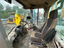 Volvo Volvo 220F