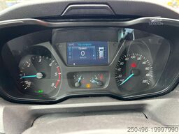 Ford Transit Trend 17 +1 seats / DRIVER AC