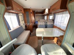 CARADO T 348 - Hub/Festbett - Klima - Garage -