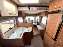 CARADO T 348 - Hub/Festbett - Klima - Garage -