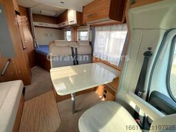 CARADO T 348 - Hub/Festbett - Klima - Garage -