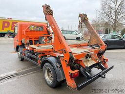 FUSO Canter 7C15 Absetzer Kupplung defekt-Motorläuft