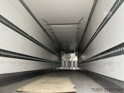 Krone Coolliner / Carrier Vector 1950 / Frigo Box / B...