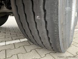 Krone Coolliner / Carrier Vector 1950 / Frigo Box / B...