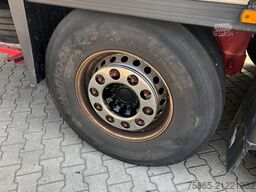 Schmitz Cargobull SCB S3B / Carrier Vector 1550 / Lift axle / Fri...