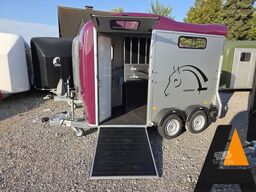 Cheval Liberté Touring Country 2,6t berry Sattelschrank