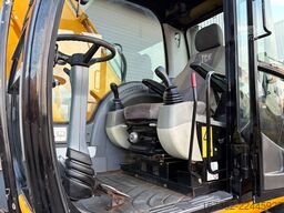 JCB JS175W
