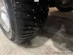 Ford Ranger w/ two sets of tires and defective 4 wheel