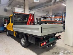 Iveco 35S18 flatbed truck with crane – 2 sets of tires –