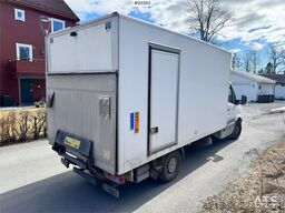 Mercedes-Benz Sprinter 8 Pallets.