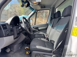 Mercedes-Benz Sprinter 8 Pallets.