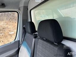 Mercedes-Benz Sprinter 8 Pallets.