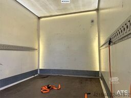 Mercedes-Benz Sprinter 8 Pallets.