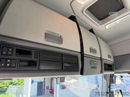 Renault T 440 SLEEPER CAB 13L E6