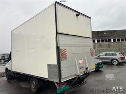 Iveco Daily box van w/ lift