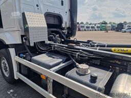 Mercedes-Benz Arocs 2645 6x2*4 with Hydrodrive - Palfinger T1...