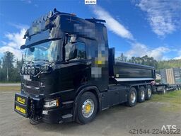 Scania R660 Tridem Hooklift Truck with Snow Plough Equipm