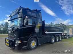Scania R660 Tridem Hooklift Truck with Snow Plough Equipm
