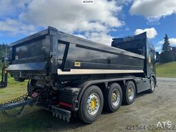 Scania R660 Tridem Hooklift Truck with Snow Plough Equipm