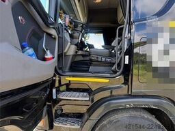 Scania R660 Tridem Hooklift Truck with Snow Plough Equipm