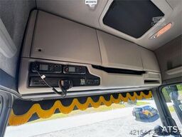 Scania R660 Tridem Hooklift Truck with Snow Plough Equipm