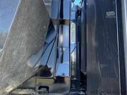 Scania R660 Tridem Hooklift Truck with Snow Plough Equipm