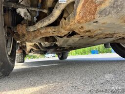Toyota Land Cruiser – 190 HP – 2 Sets of Tires
