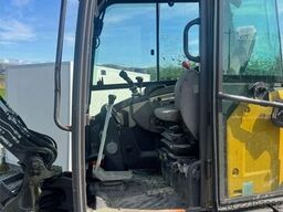 Volvo ECR 50D Excavator - Tilt and 2 buckets