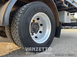 Iveco 120e18
