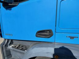 Mercedes Antos 1830 Pritsche Plane