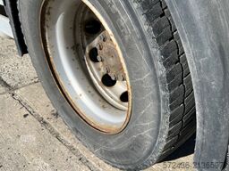 Mercedes Antos 1830 Pritsche Plane