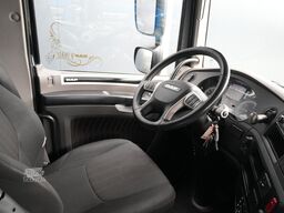 DAF XF 450 tractor unit 334.800km
