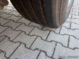 Kraker N/A K-Force 92m3 Cargo Floor 10MM 2x Liftas SAF...