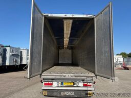 Kraker N/A K-Force 92m3 Cargo Floor 10MM 2x Liftas SAF...