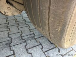 Kraker N/A K-Force 92m3 Cargo Floor 10MM 2x Liftas SAF...