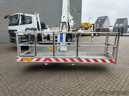 Mercedes-Benz Axor 1833 4x2 Bronto Skylift S32XDT