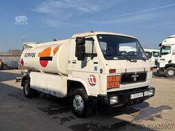 MAN 10.153 (7410L / STEEL SUSP. / MANUAL PUMP / POM...