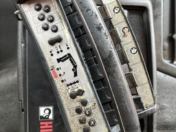 Volvo FM 450 8x4*4 HIAB 192E-5 / BOX L=6157 mm