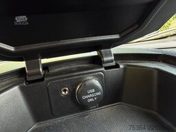 FORD Transit Courier 1.5 TdCi L1H1 Klima Ahk Kamera