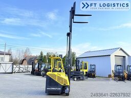Combilift CB3000 GAS TRIPLEX 4900 FREE-LIFT