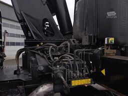 Mercedes-Benz Arocs 8x2 4 Fassi 82TM 2017 euro 6