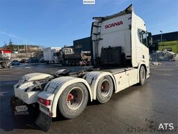 Scania R580 6x4 tractor unit w/ hydraulics