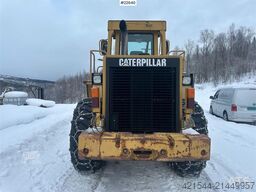 CAT 950F wheel loader w/ 2 buckets and pallet forks