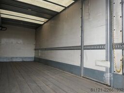 MAN TGM 12.250 | Roller sail | Dhollandia 1500kg | ...