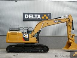 Caterpillar 330FL