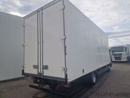 MAN TGL 8.220 4x2 BL 3 Sitzer Möbelkoffer Klima