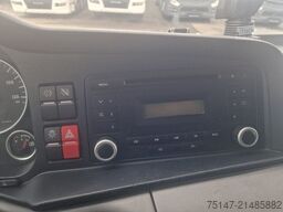 MAN TGL 8.220 4x2 BL 3 Sitzer Möbelkoffer Klima