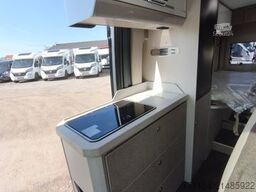 KARMANN Davis Lifestyle 620, Längsbetten,Automatik,180PS