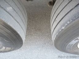 SCHMITZ CARGOBULL SKO 24/ LBW 2500 kg / LIFTACHSE / 3 x ZURRLEISTE